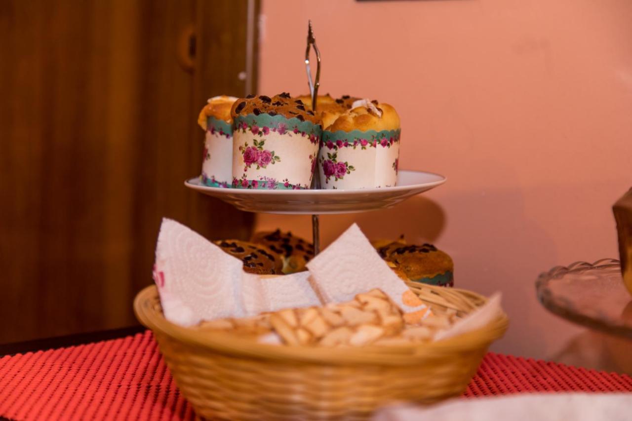 Gli Ulivi Dell'Etna Hotel Linera Luaran gambar